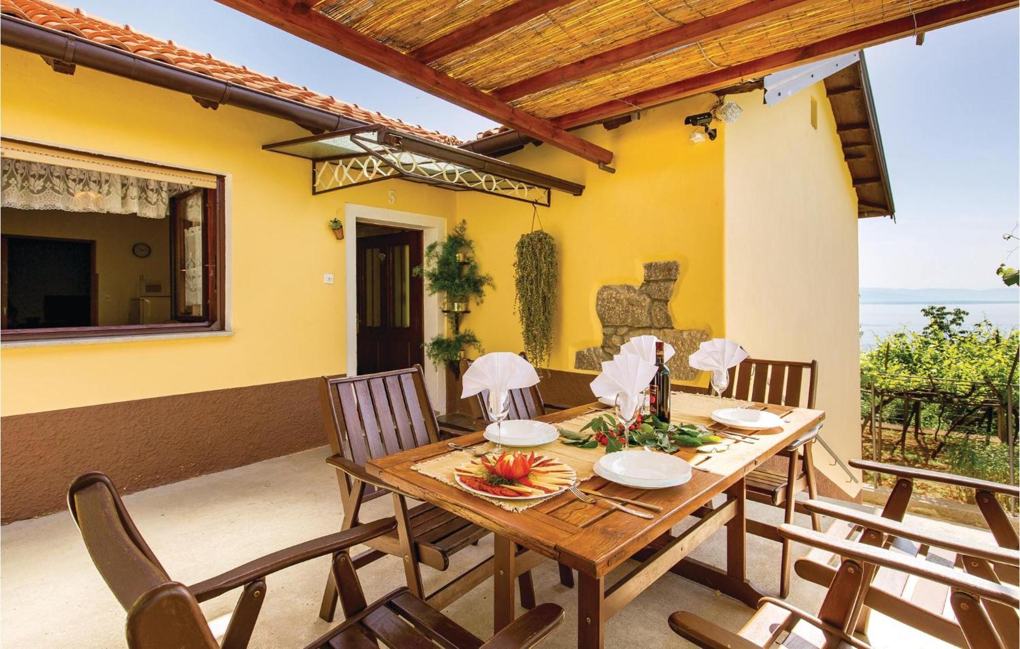 Beautiful Home In Lovran With House Sea View Luaran gambar